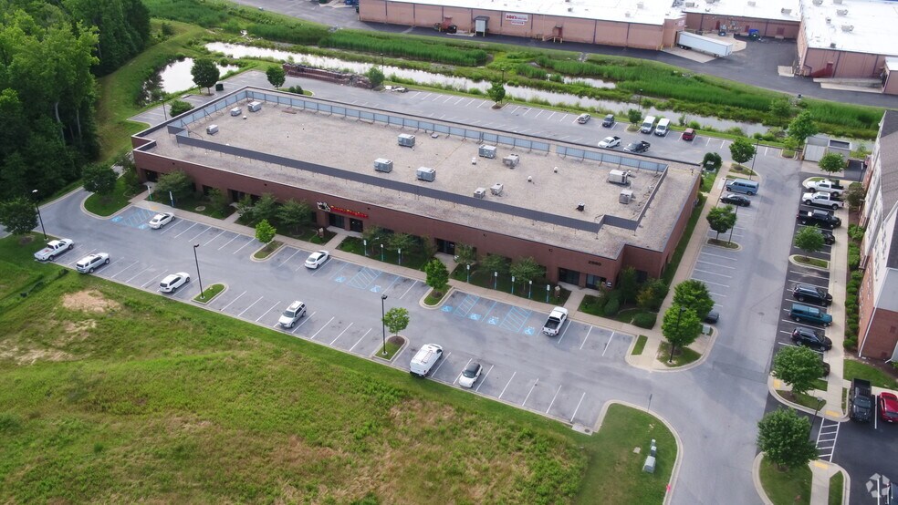 More Photos Of 2960 Technology Pl, Waldorf Research And Development For Lease