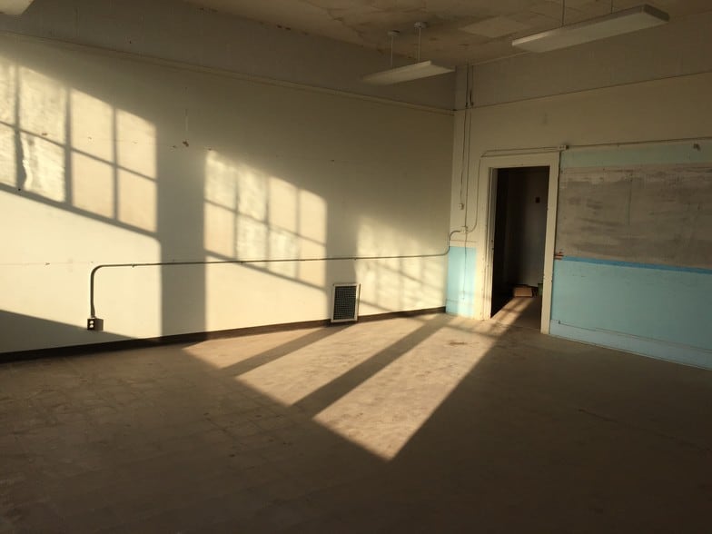 More Photos Of 600-651 E Coe Ave, Stanfield Trailer Camper Park For Sale