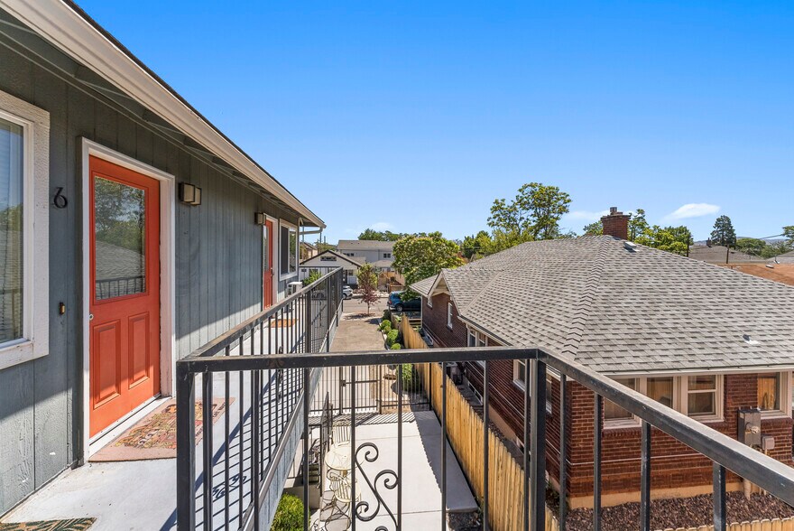 More Photos Of 521 Sinclair, Reno Apartments For Sale