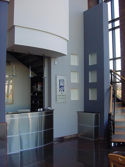 More Photos Of 2060 Franklin Way, Marietta Office For Lease