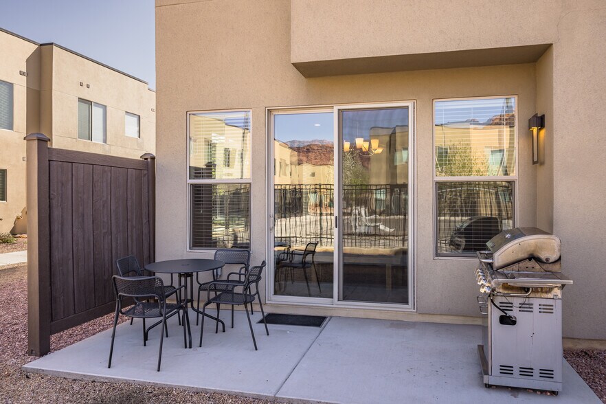 More Photos Of 429 N 600 W, Moab Specialty For Sale