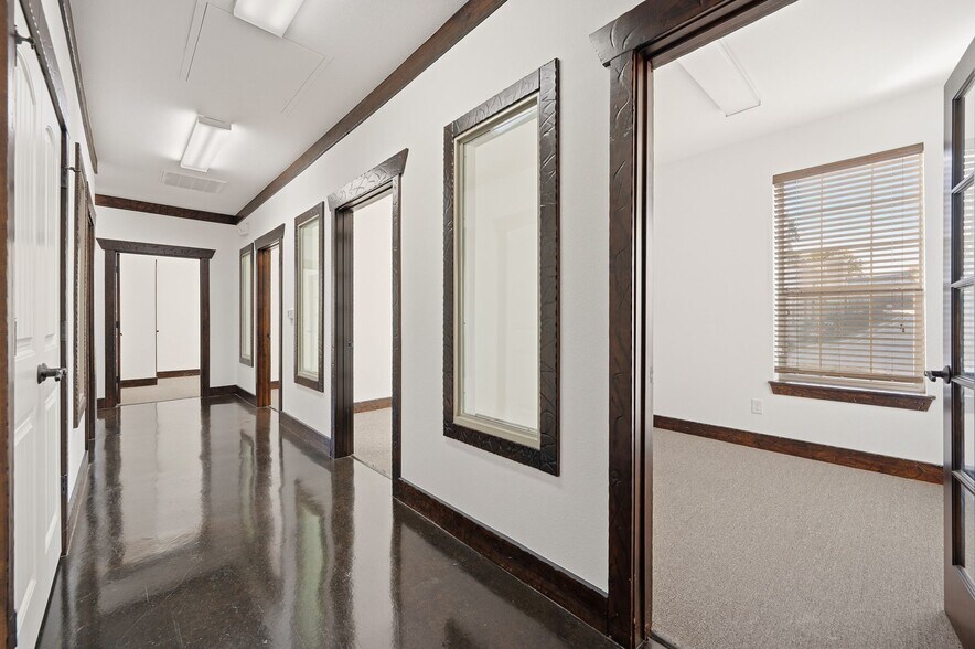 More Photos Of 131 Quest Ct, Keller Office For Lease