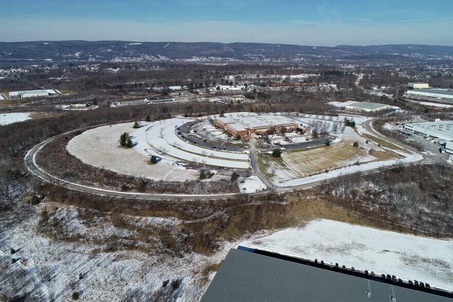 More Photos Of 220 Lasley Ave, Wilkes-Barre Office For Sale