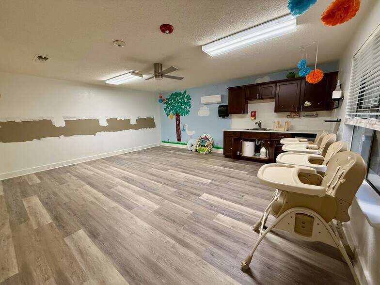 More Photos Of 3015 James Rd, Granbury Daycare Center For Sale