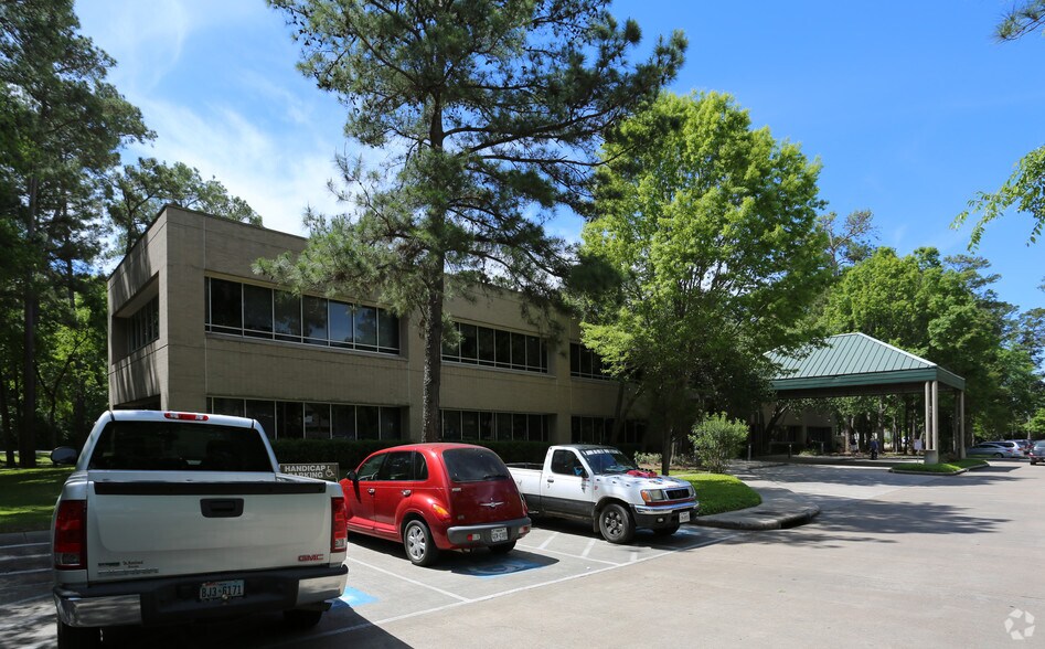 More Photos Of 100 Medical Center Blvd, Conroe Medical For Lease