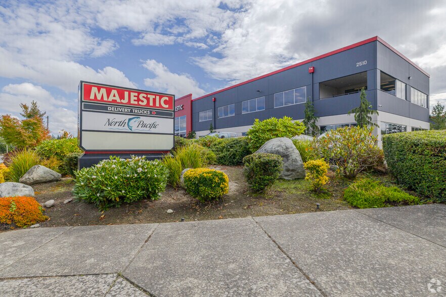 More Photos Of 2510 W Casino Rd, Everett Manufacturing For Lease