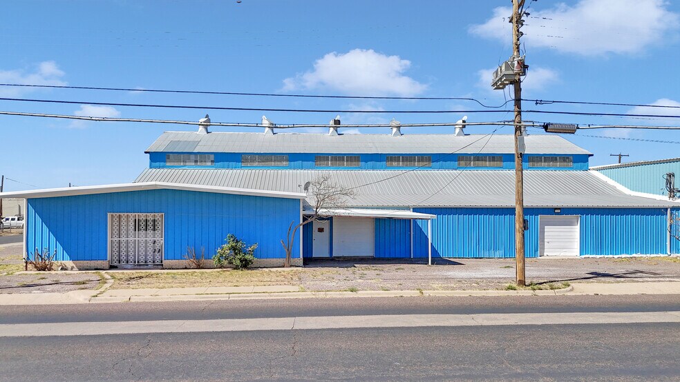 More Photos Of 501 Hillcrest Ave, Odessa Warehouse For Sale