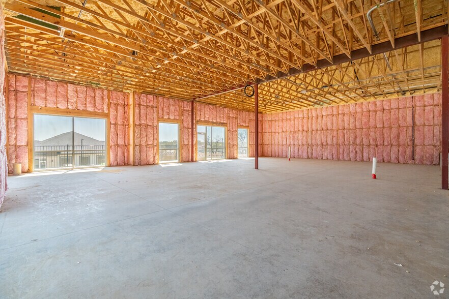 More Photos Of 250 Gerault Rd, Flower Mound Medical For Sale