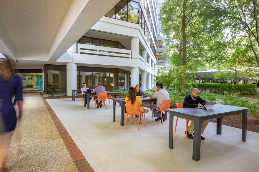 More Photos Of 3525 Piedmont Rd NE, Atlanta Loft Creative Space For Lease