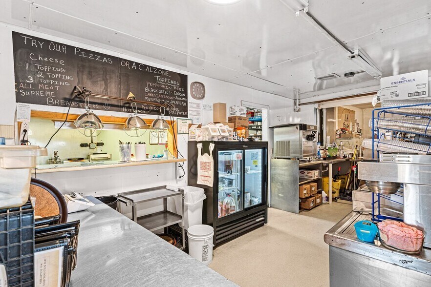 More Photos Of 1542 Ambassador Thompson Blvd, Las Animas General Retail For Sale