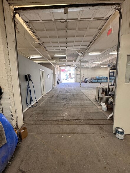 More Photos Of 334 Ontario St, Albany Warehouse For Sale