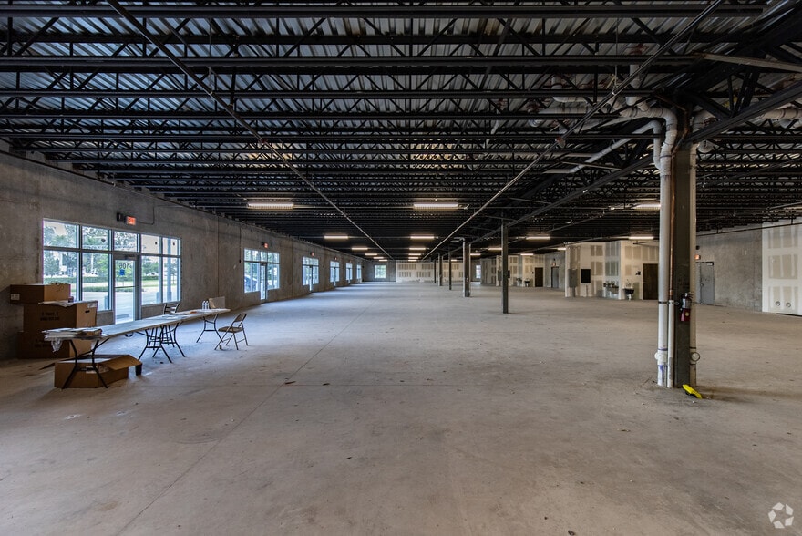 More Photos Of 12750 NW 17th St, Miami Medical For Sale
