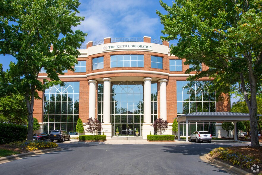 More Photos Of 4500 Cameron Valley Pky, Charlotte Office For Lease
