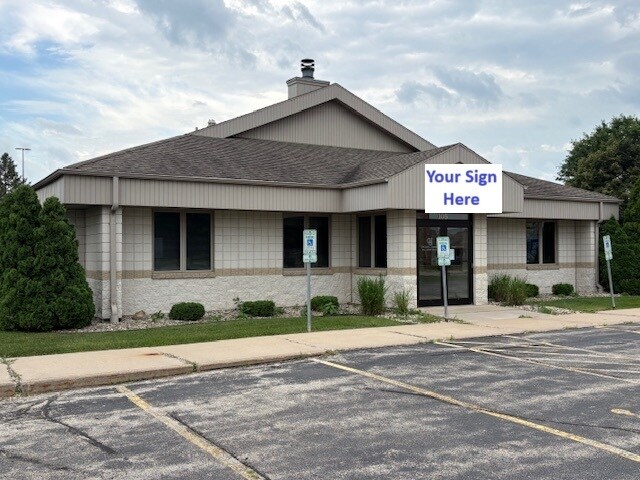 Primary Photo Of 105 E Bell St, Neenah Medical For Lease