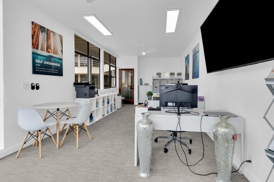 More Photos Of 1237 Camino Del Mar, Del Mar Office Residential For Sale