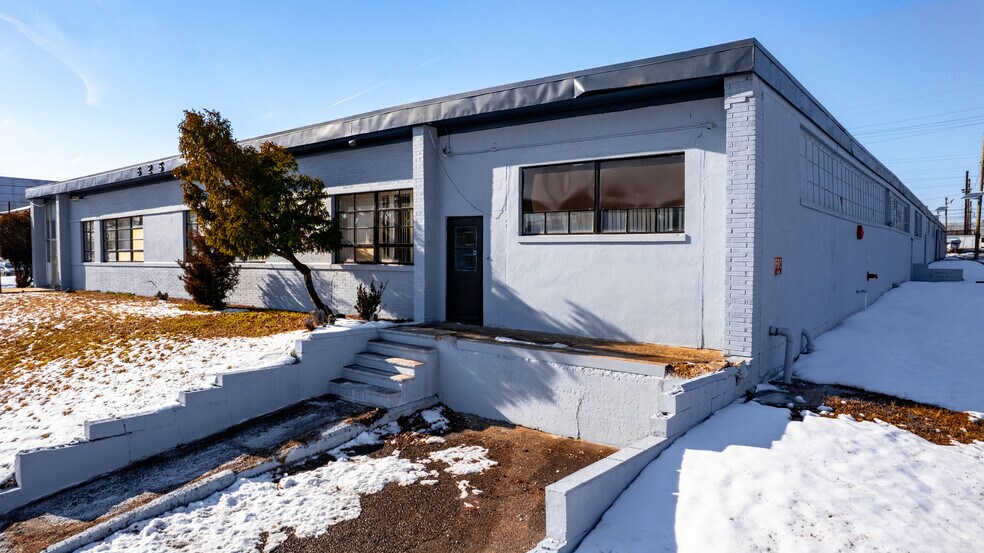 More Photos Of 569 Joyce Kilmer Ave, New Brunswick Industrial For Sale