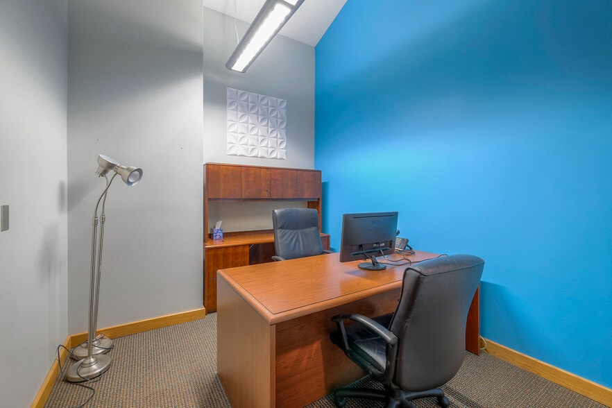 More Photos Of 8880 Ballentine St, Overland Park Office For Sale
