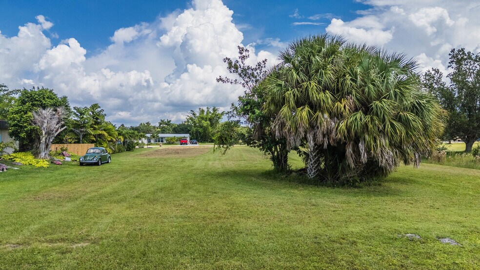 More Photos Of 200 W Henry St, Punta Gorda Land For Sale