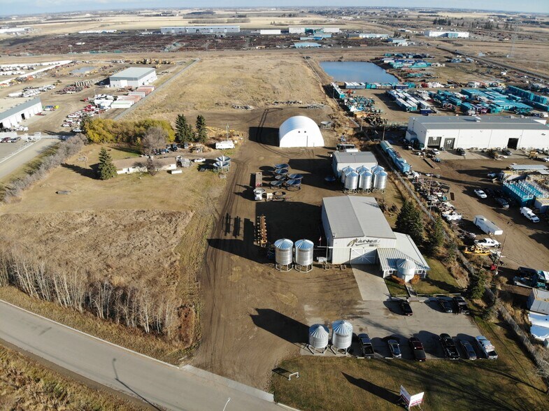 More Photos Of 3075 4th St, Nisku Manufacturing For Sale