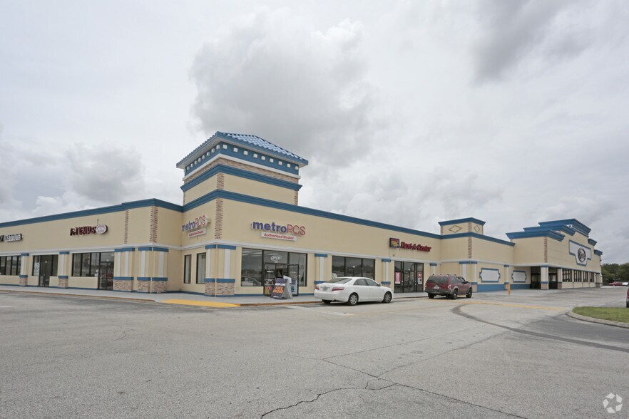 More Photos Of 926-968 Arlington Rd N, Jacksonville Unknown For Lease
