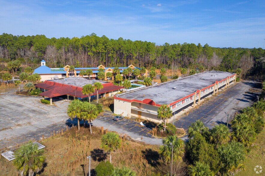 More Photos Of 852374 US Highway 17, Yulee Hotel For Sale