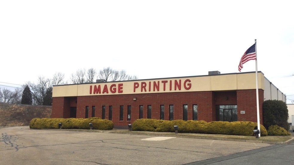 More Photos Of 33 Plan Way, Warwick Warehouse For Lease