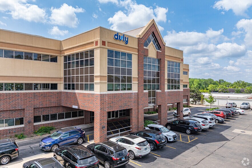 More Photos Of 1020 E Ogden Ave, Naperville Medical For Lease