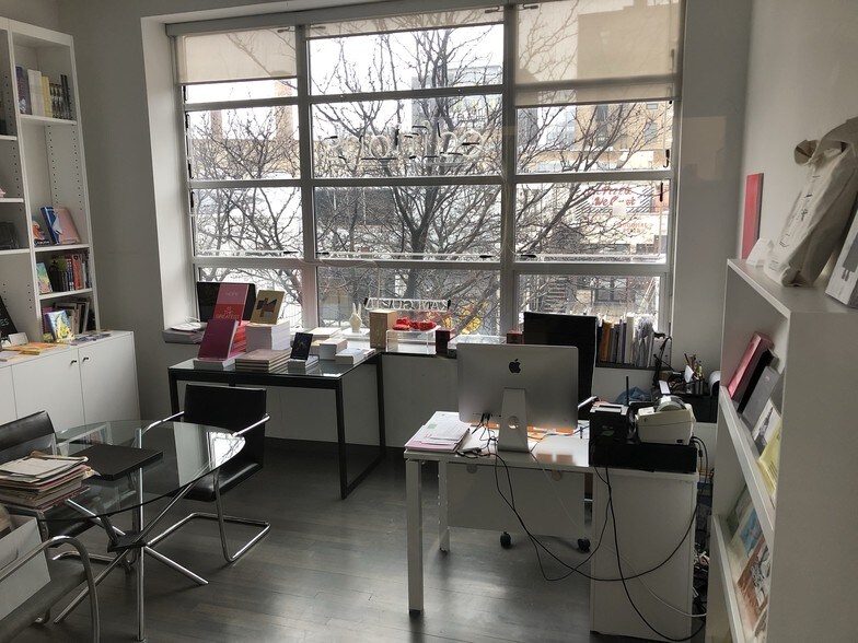 More Photos Of 835 W Washington Blvd, Chicago Unknown For Lease