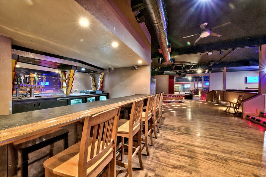 More Photos Of 10025 US-50, Mound House Flex For Lease