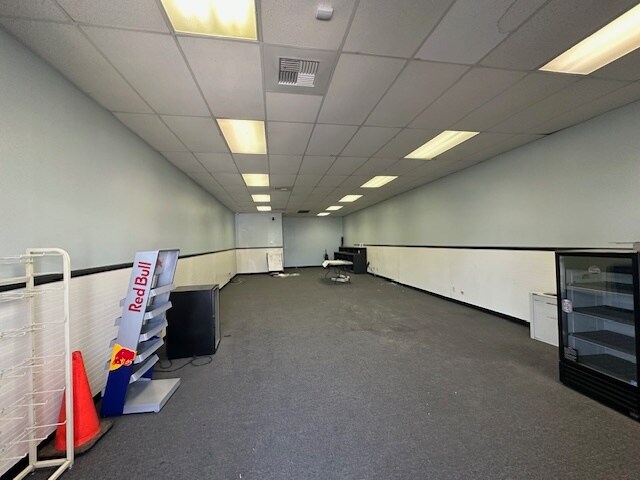 More Photos Of 15445 Palmdale Rd, Victorville Service Station For Lease