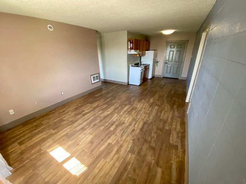 More Photos Of 229 2nd Ave SE, Cut Bank Apartments For Sale