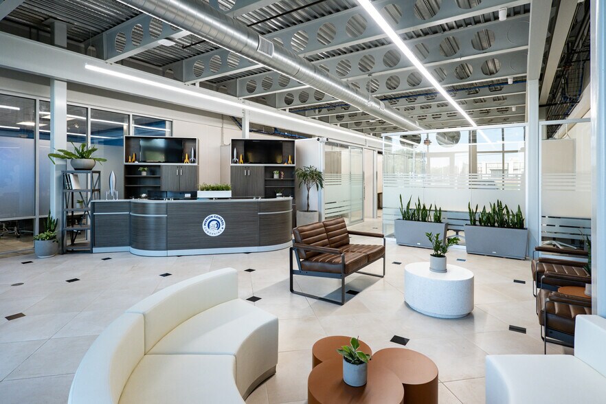 More Photos Of 12121 Westheimer Rd, Houston Coworking Space