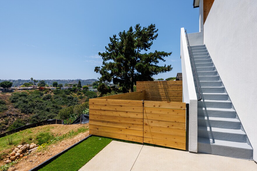 More Photos Of 4578 Jicarillo Ave, San Diego Apartments For Sale