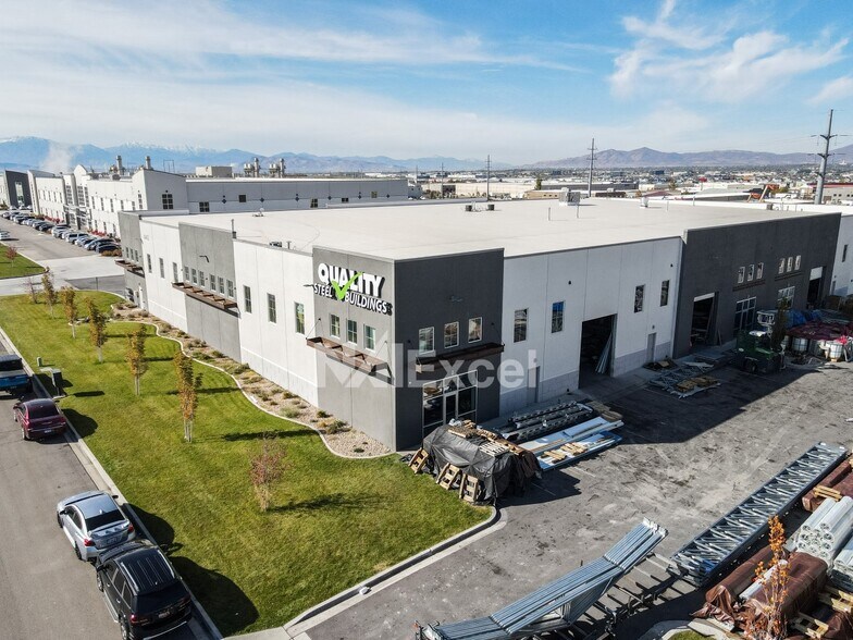 Primary Photo Of 441 E 1750 N, Vineyard Warehouse For Lease