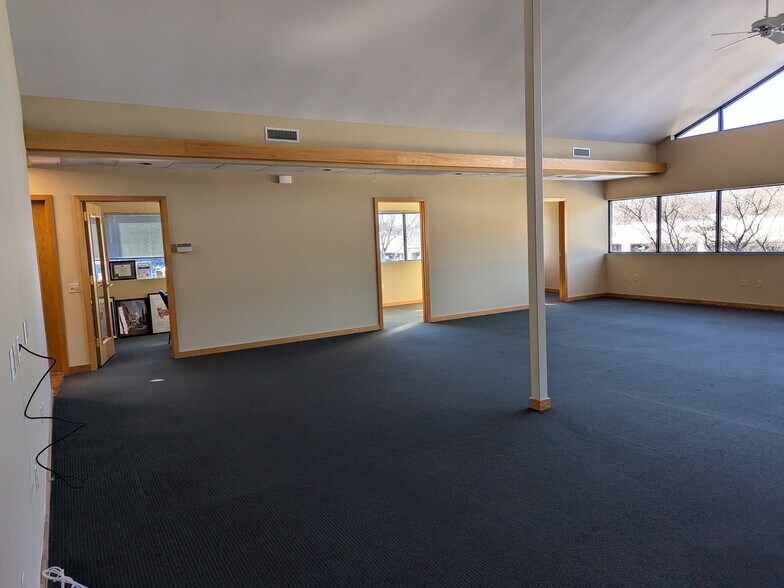 More Photos Of 4706 Cottage Grove Rd, Madison Medical For Lease