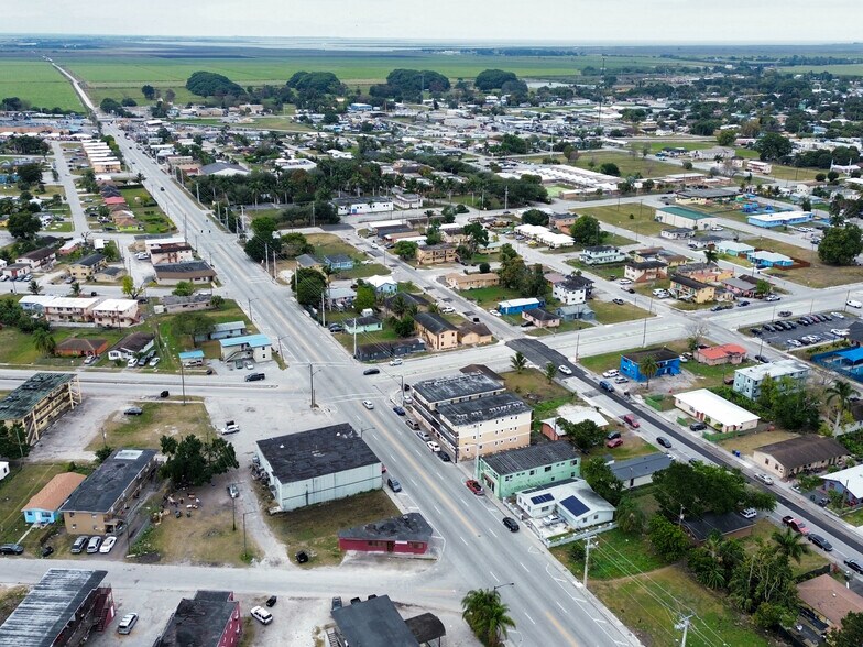 More Photos Of 733 Dr Martin Luther King Jr Blvd W, Belle Glade Apartments For Sale
