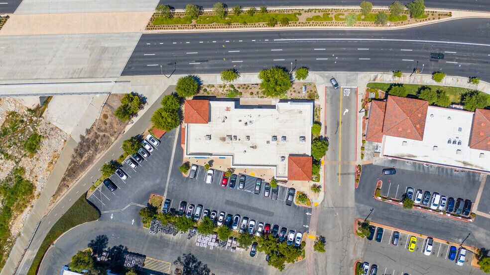 More Photos Of 26415 Bouquet Canyon Rd, Santa Clarita Unknown For Lease