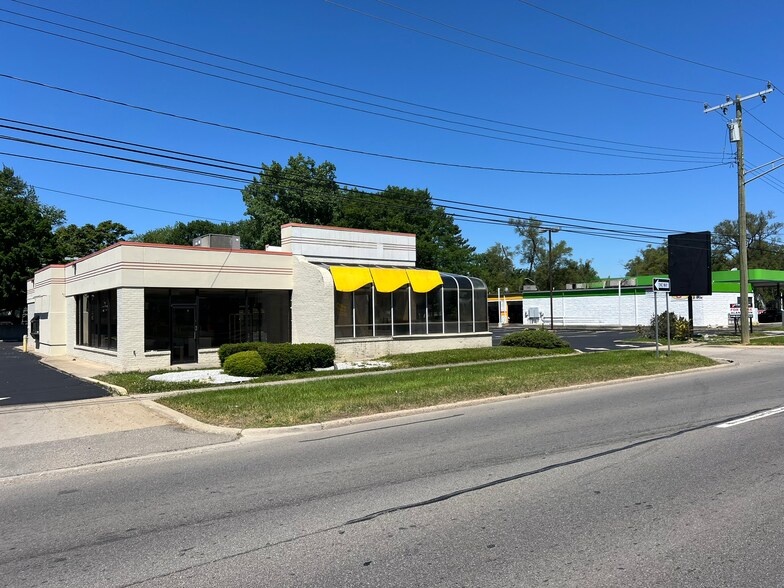 Primary Photo Of 15839 Telegraph Rd, Redford Township Fast Food For Lease