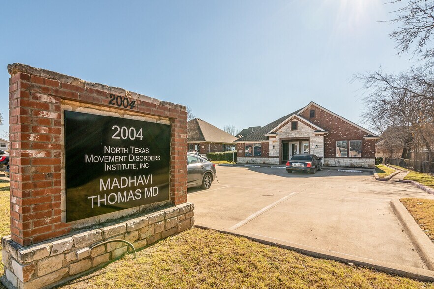 More Photos Of 2004 Bedford Rd, Bedford Medical For Lease