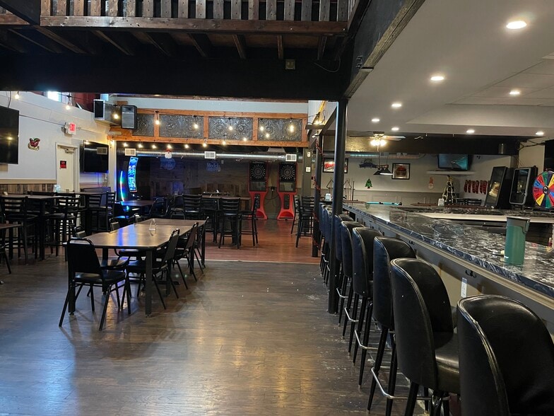 More Photos Of 732-734 Brookline Blvd, Pittsburgh Storefront Retail Residential For Sale