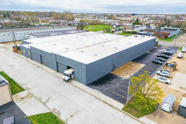 More Photos Of 23600 Schoenherr Rd, Warren Warehouse For Sale