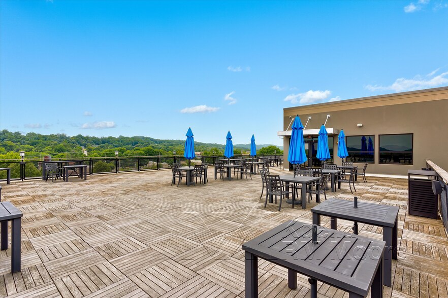 More Photos Of 9600 Parkside, Knoxville Distribution For Lease