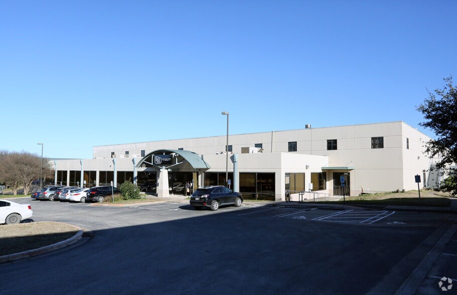 More Photos Of 8201 S Congress Ave, Austin Distribution For Sale