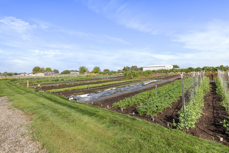 More Photos Of 6109 W Richardson Rd, Pasco Specialty For Sale