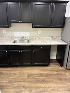 More Photos Of 22311 Shaw Rd, Sterling Flex For Lease