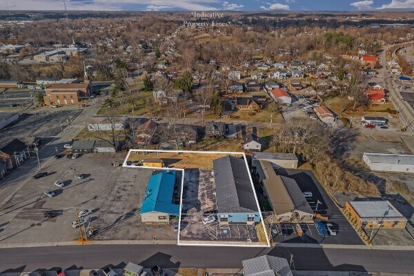 Primary Photo Of 107 Lyon St, McMinnville Office For Sale