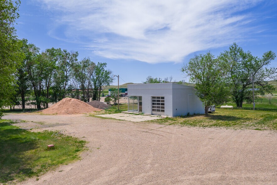 More Photos Of 47 C Ave, Wasta Land For Lease