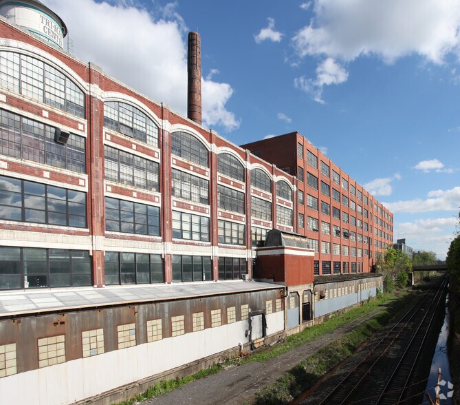 More Photos Of 2495 Main St, Buffalo Loft Creative Space For Lease