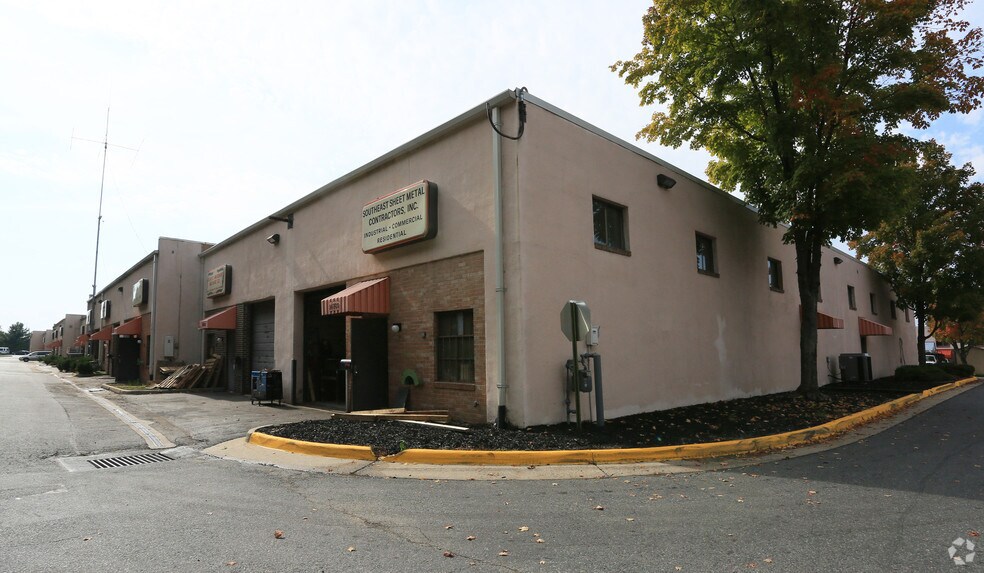 Primary Photo Of 14787-14851 Build America Dr, Woodbridge Warehouse For Lease