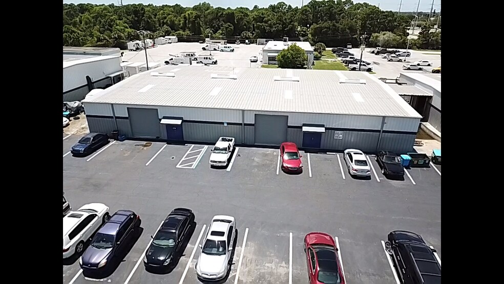 More Photos Of 8391 Littleton Rd, North Fort Myers Unknown For Lease